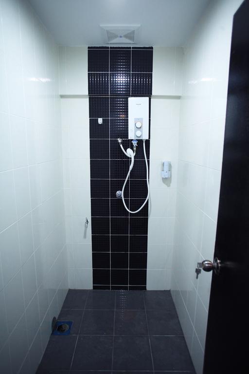 Homie Kl Hostel Куала Лумпур Екстериор снимка